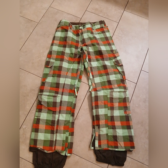 Burton Snow Board Pants Plaid BNWOT Large - Picture 1 of 11